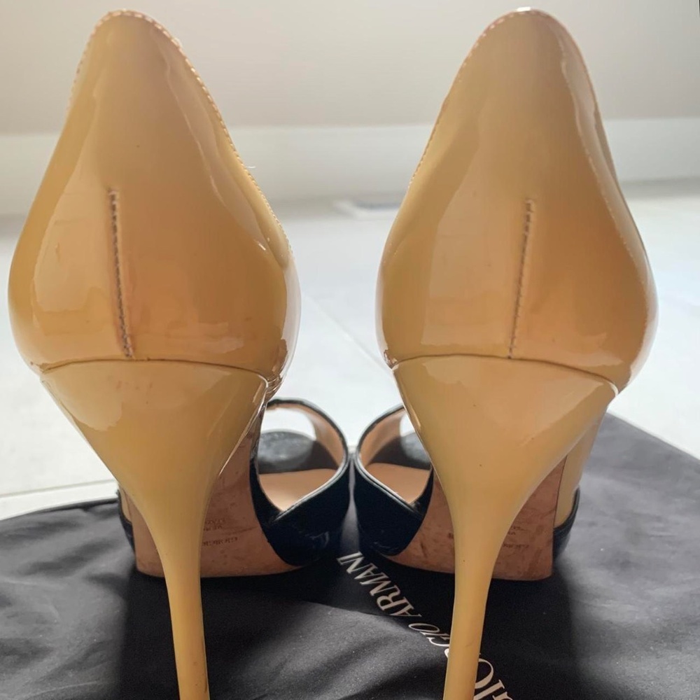Shoes - Picture 6 of 7